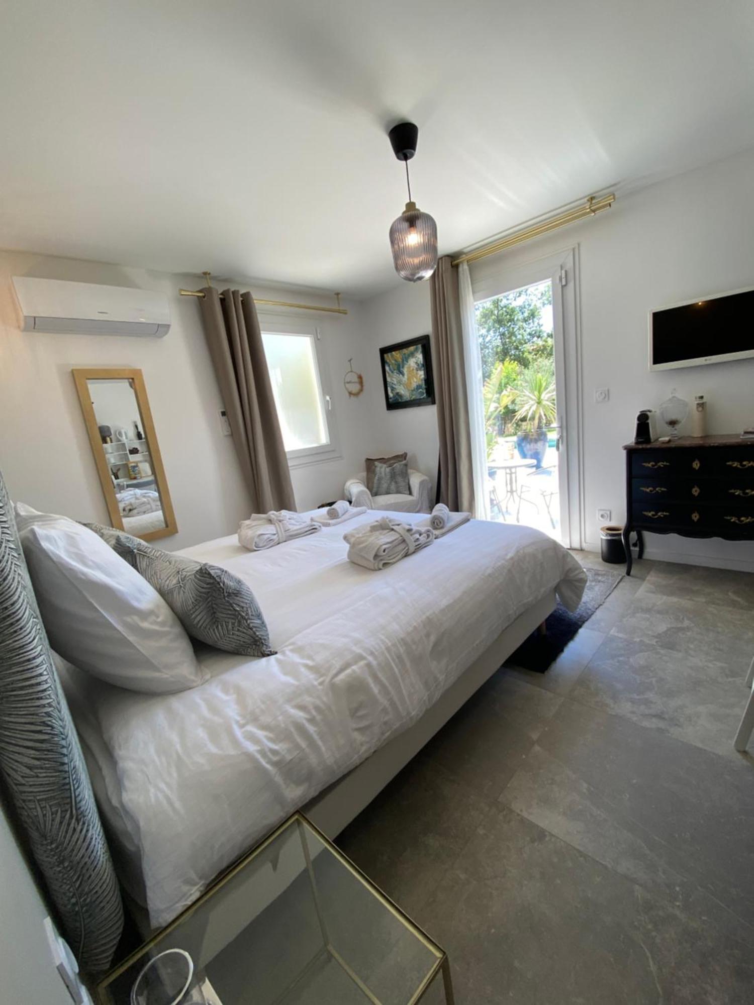 Villa Alba En Provence Besse-sur-Issole Luaran gambar